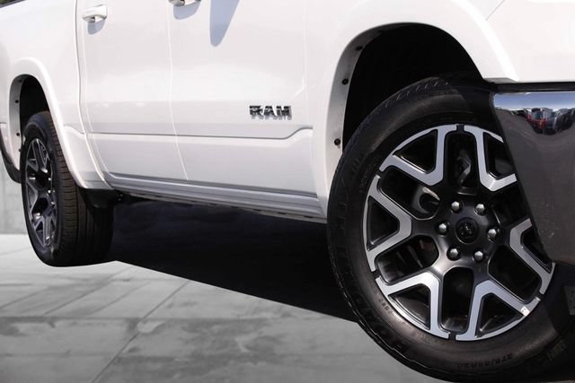 Used 2026 RAM 1500 Laramie AWD/4WD image 3
