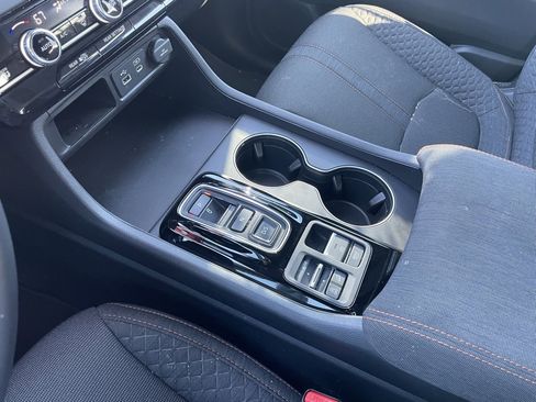 Used 2025 Honda Pilot Sport image 20