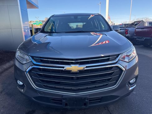 Used 2019 Chevrolet Traverse LT w/ LPO, Floor Liner Package AWD/4WD image 3