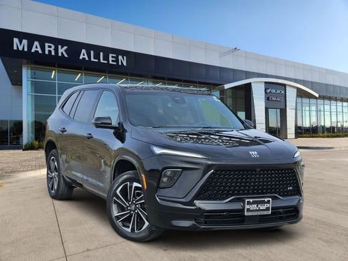 Used 2025 Buick Enclave Sport Touring image 1