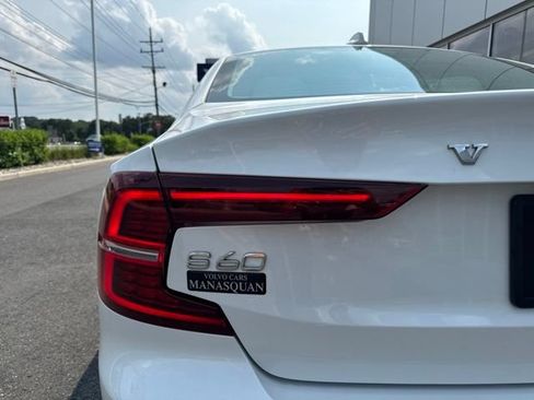 Used 2024 Volvo S60 B5 Core w/ Climate Package AWD/4WD image 10