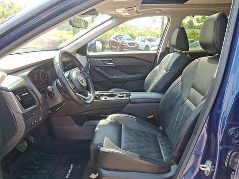 Certified 2023 Nissan Rogue Platinum AWD/4WD image 15