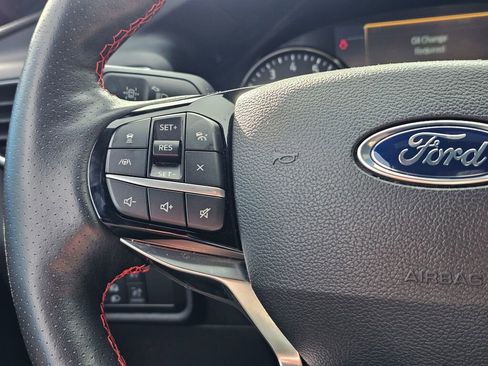 Used 2023 Ford Explorer ST-Line w/ Class IV Trailer Tow Package image 29