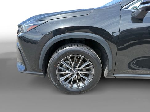 Used 2023 Lexus NX 250 FWD image 9
