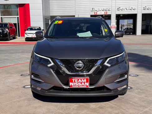 Certified 2020 Nissan Rogue Sport SL w/ Premium Package image 3