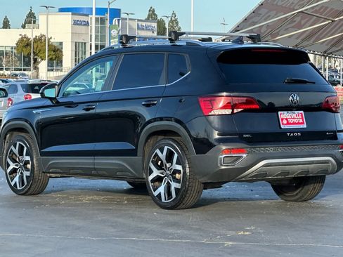 Used 2022 Volkswagen Taos SEL image 7