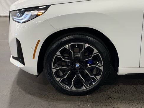 Used 2026 BMW X3 xDrive30 w/ Premium Package image 10