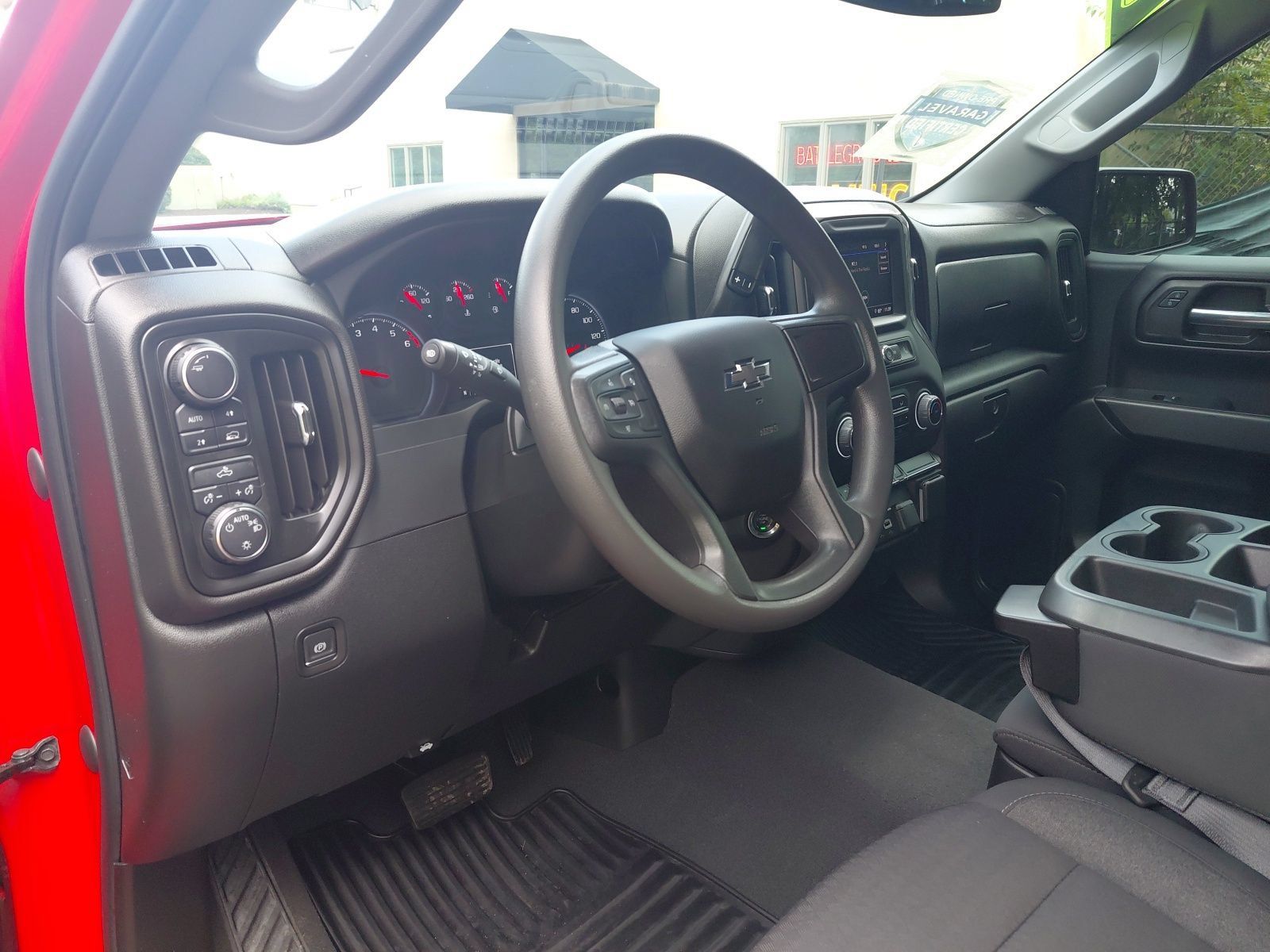 Used 2024 Chevrolet Silverado 1500 Custom w/ Rally Edition AWD/4WD image 18
