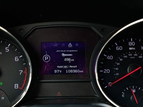 Used 2017 Kia Sedona LX w/ LX Essentials Premium Package image 48