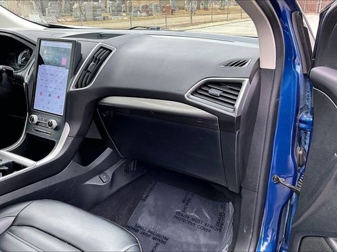 Certified 2024 Ford Edge SEL w/ Convenience Package image 15