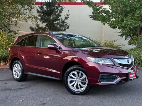 Used 2016 Acura RDX FWD image 2