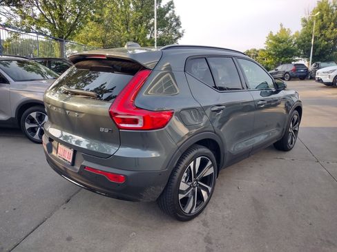 New 2026 Volvo XC40 B5 Ultra w/ Climate Package image 6