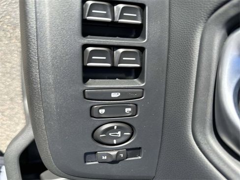 New 2025 Honda Pilot Touring image 19