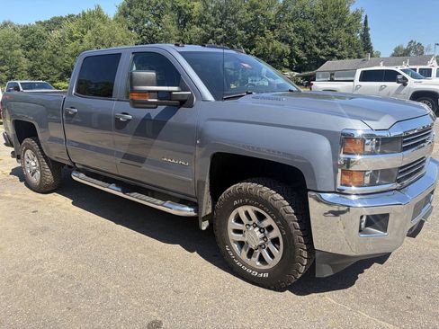 Used 2016 Chevrolet Silverado 3500 LT w/ LT Convenience Package AWD/4WD image 8