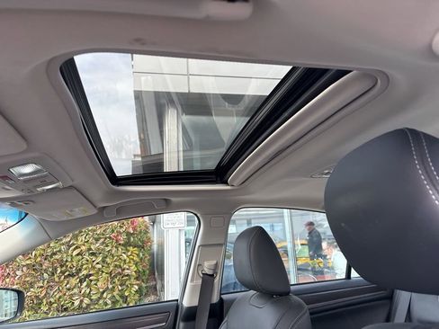 Used 2018 Subaru Legacy 2.5i Limited image 14