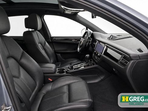 Used 2023 Porsche Macan AWD/4WD image 15