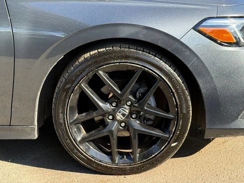 Used 2024 Honda Civic Sport image 5