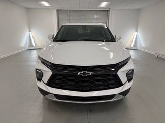 New 2026 Chevrolet Blazer LT w/ LPO, Black Grille Bar Package video 2