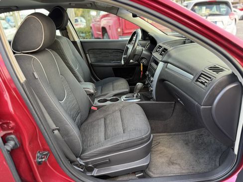 Used 2012 Ford Fusion SE FWD image 22