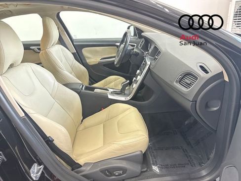 Used 2018 Volvo S60 T5 Dynamic w/ Vision Package image 23