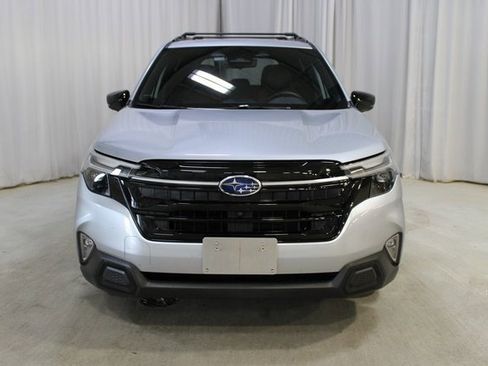 Used 2025 Subaru Forester Touring w/ Popular Package - Touring image 2