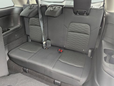 Used 2023 Nissan Pathfinder SV image 20