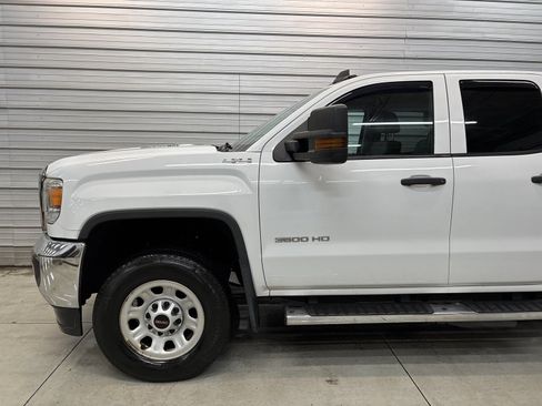 Used 2016 GMC Sierra 3500 4x4 Double Cab w/ Sierra Convenience Package image 3