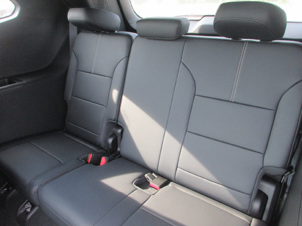 New 2027 GMC Acadia Elevation w/ Elevation Premium Package FWD image 13