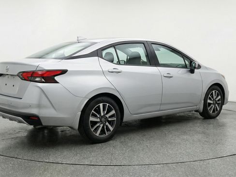 Used 2025 Nissan Versa SV FWD image 9