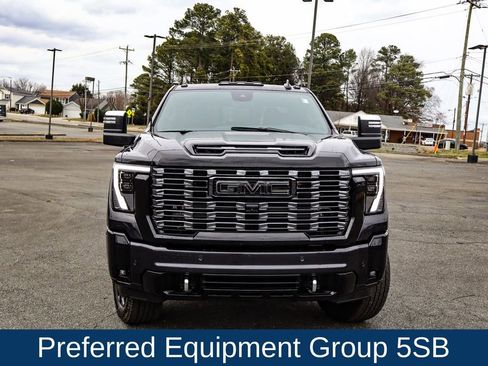 Used 2025 GMC Sierra 2500 Denali Ultimate image 2