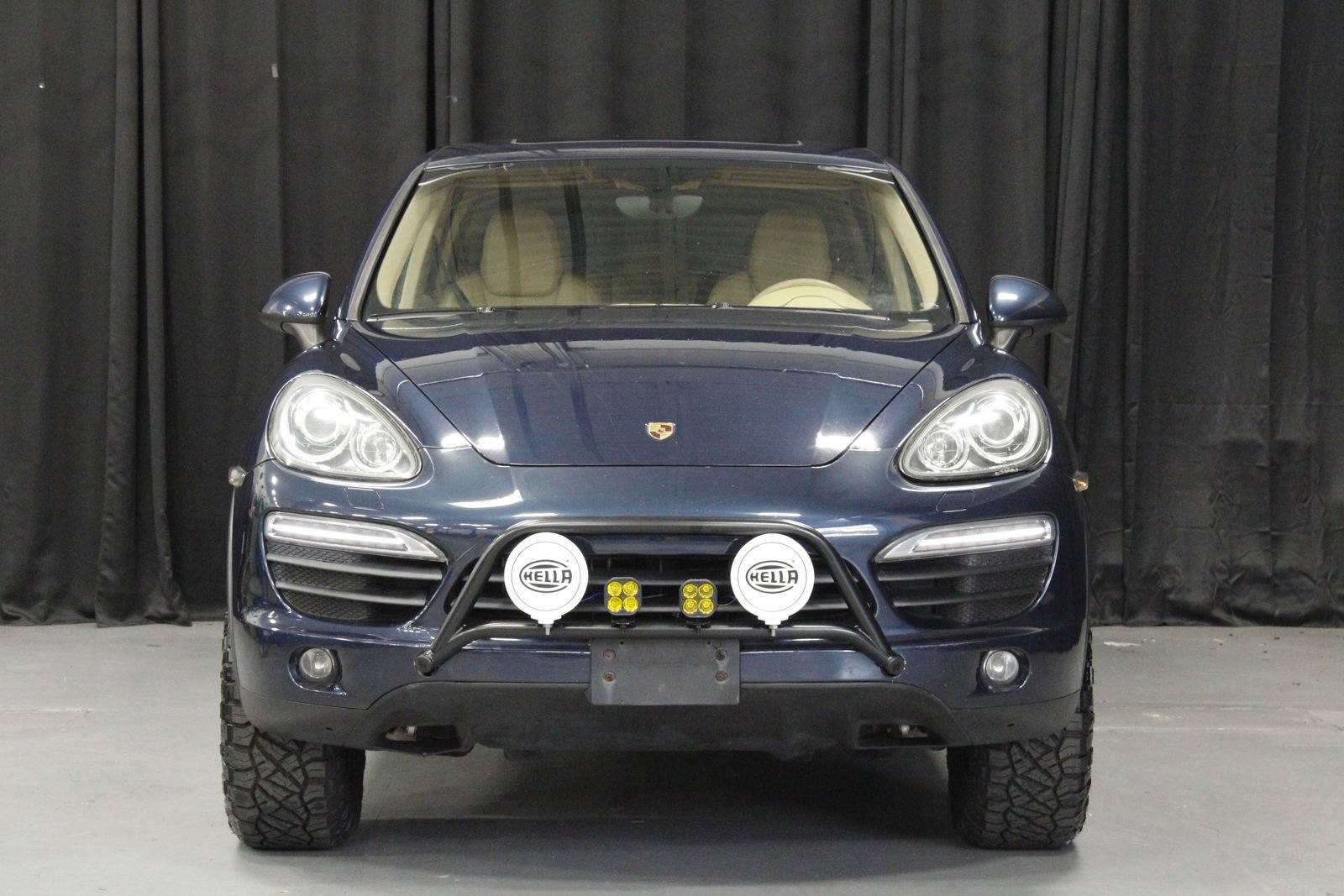 Used 2011 Porsche Cayenne S AWD/4WD image 10