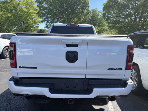 Used 2022 RAM 1500 Laramie AWD/4WD image 6