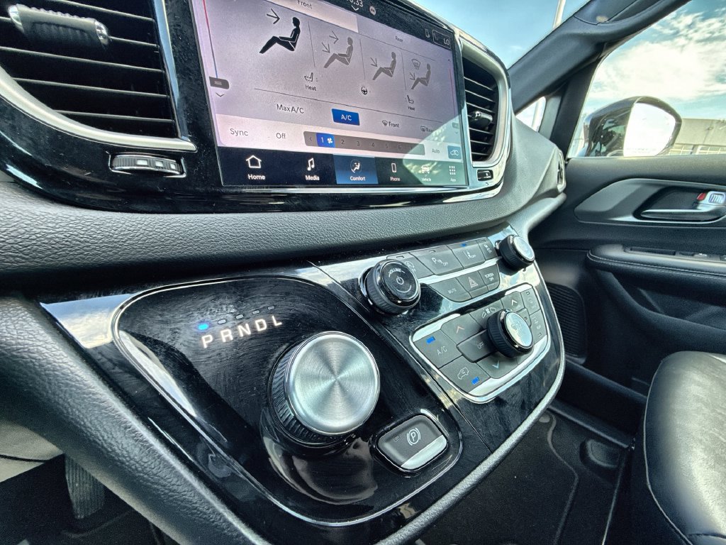Used 2025 Chrysler Pacifica Select FWD image 22
