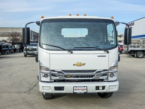 New 2025 Chevrolet Low Cab Forward 5500XG RWD image 8