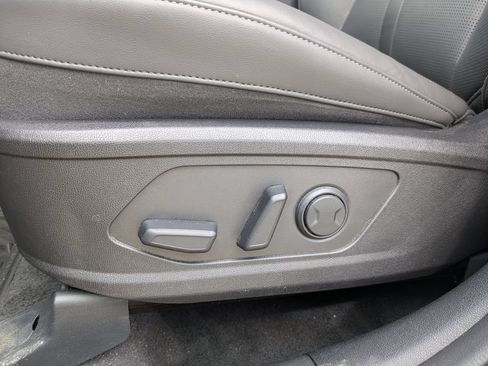 Used 2026 Kia Sorento S w/ S Panoramic Sunroof Package FWD image 8