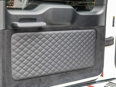 Used 2023 Mercedes-Benz G 63 AMG 4MATIC image 32