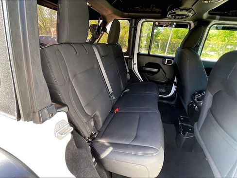 Used 2020 Jeep Wrangler Unlimited Sport S AWD/4WD image 24
