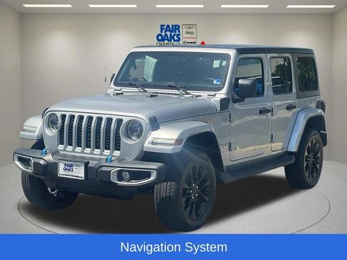 Used 2023 Jeep Wrangler Unlimited Sahara w/ Cold Weather Group AWD/4WD image 3