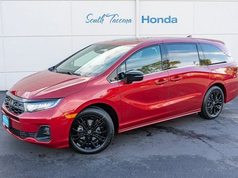 New 2026 Honda Odyssey Sport-L image 2