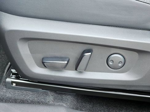 New 2026 Mitsubishi Outlander SEL AWD/4WD image 28