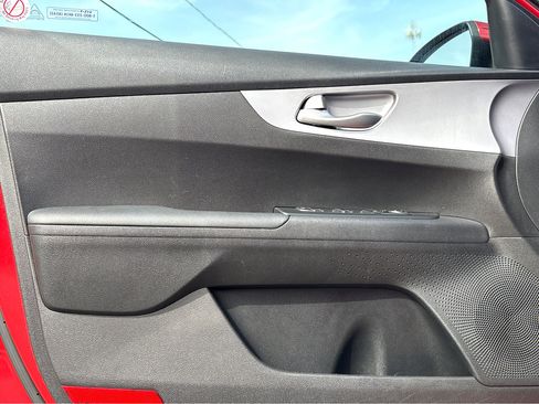 Used 2024 Kia Forte LXS image 17