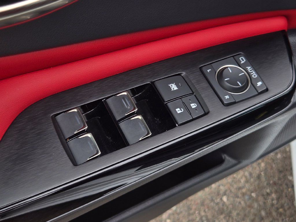 Used 2023 Lexus ES 350 F Sport w/ Accessory Package (Z2) FWD image 13