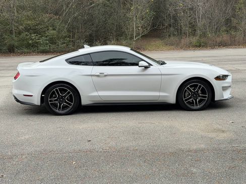Used 2021 Ford Mustang Premium image 5