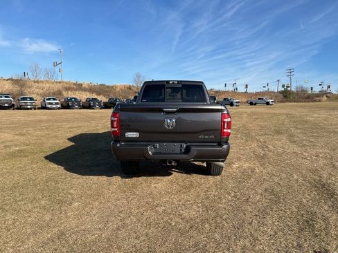 Used 2022 RAM 3500 Limited image 6