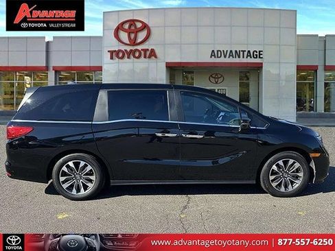 Used 2024 Honda Odyssey EX-L image 5