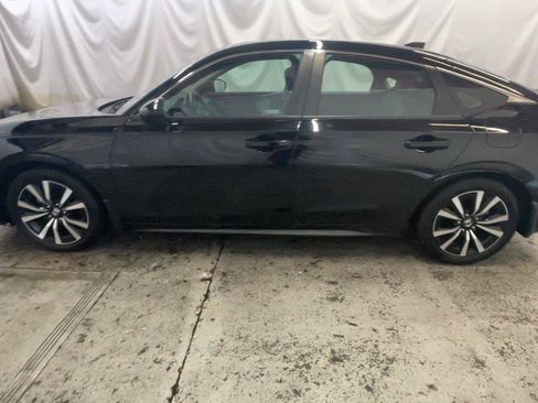 Used 2024 Honda Civic EX-L image 13