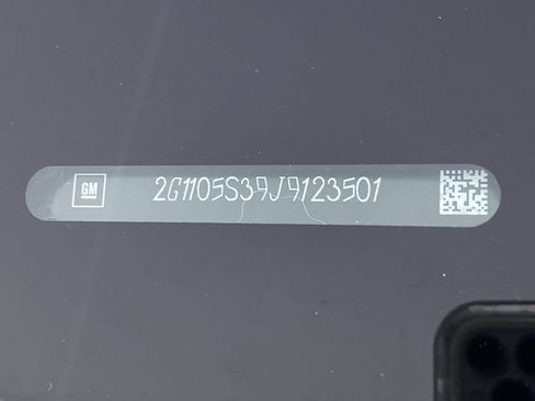 Used 2018 Chevrolet Impala LT w/ LT Convenience Package FWD image 15