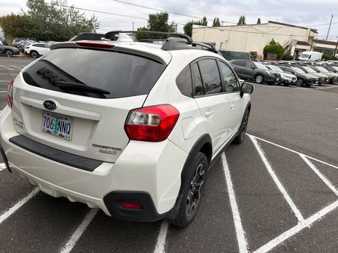 Used 2017 Subaru Crosstrek 2.0i Limited w/ Popular Package #2 AWD/4WD image 8