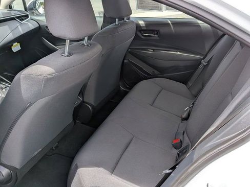 Used 2025 Toyota Corolla LE FWD image 15