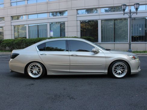 Used 2014 Honda Accord EX-L image 6